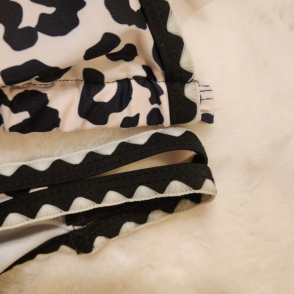 Bikinx Cheetah Print Triangle Bikini 2 Piece Swimsuit Size XS New With Tag - Picture 11 of 14